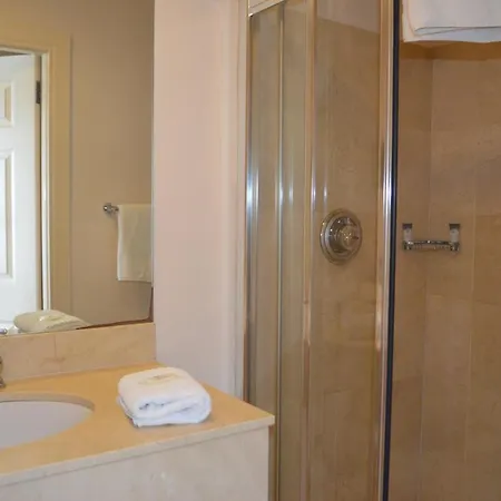 The Cliff House فندق بالي بورنيون