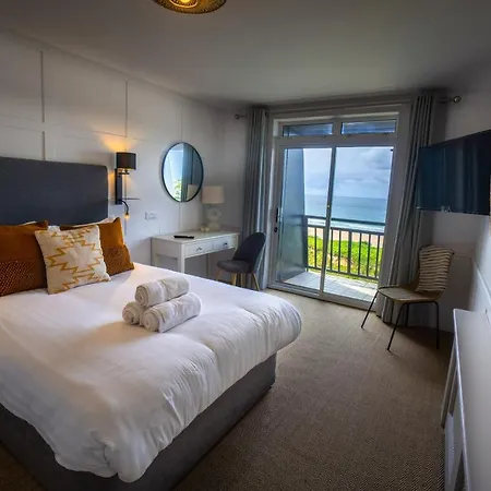 The Cliff House Hotel