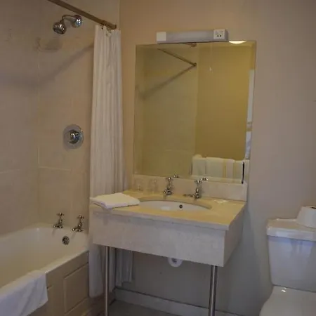 Hotel The Cliff House 3*