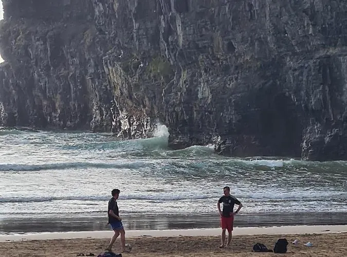 The Cliff House 3*
